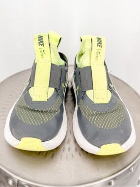 Nike Kids Slip-On Sneakers in Neon Yellow and Gray